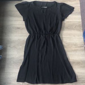BLACK DRESS WITH SILVER LINE